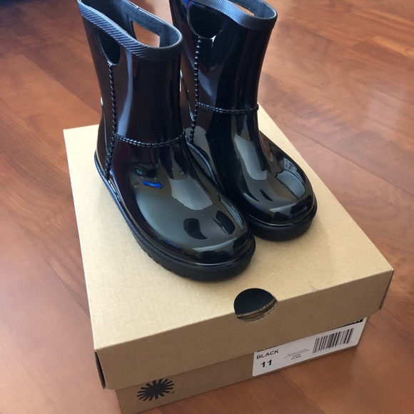 ugg rahjee rain boots